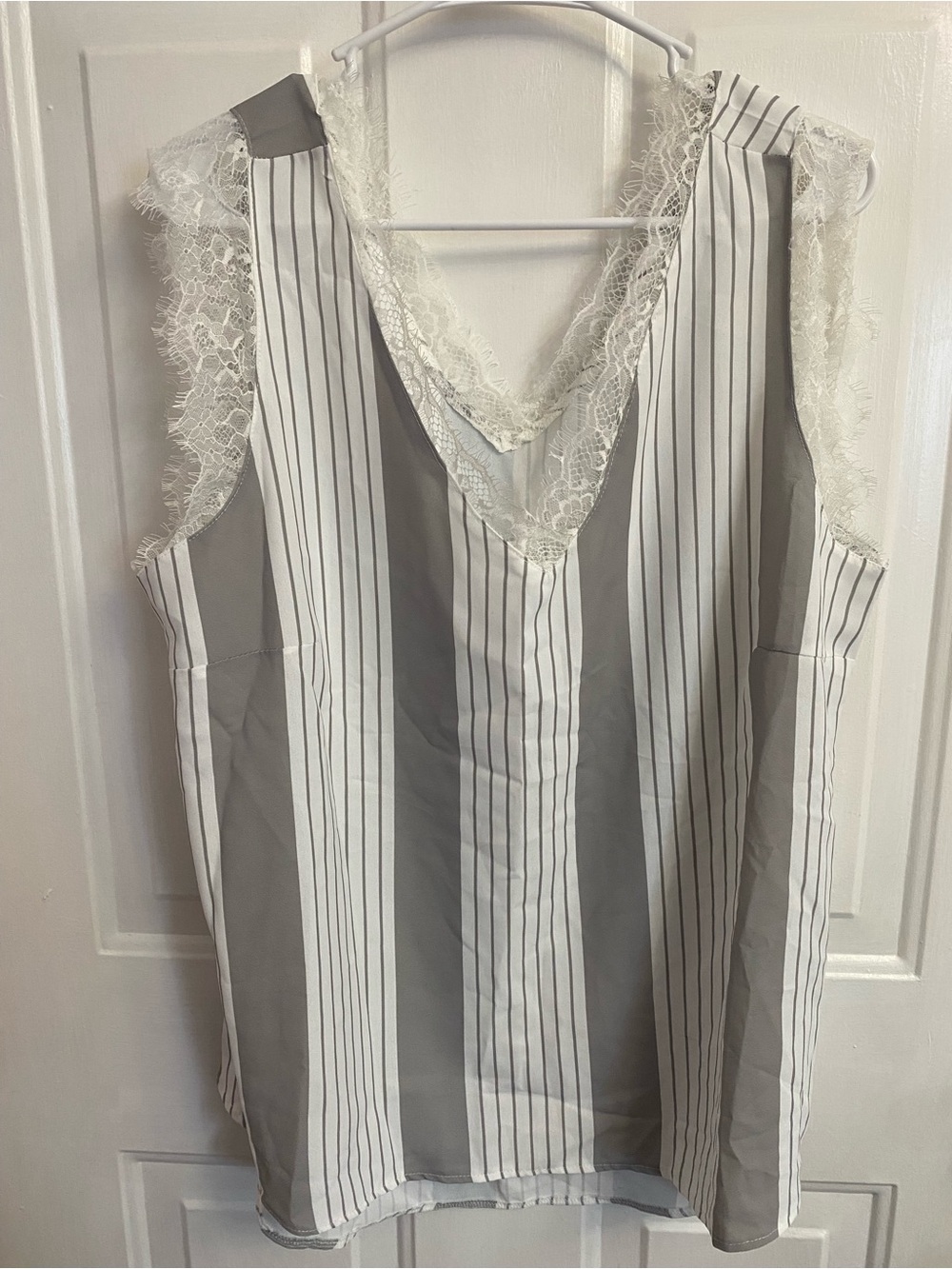 Lace-Trim Vertical Stripe Camisole Tank - Gray & White, women’s 2XL
